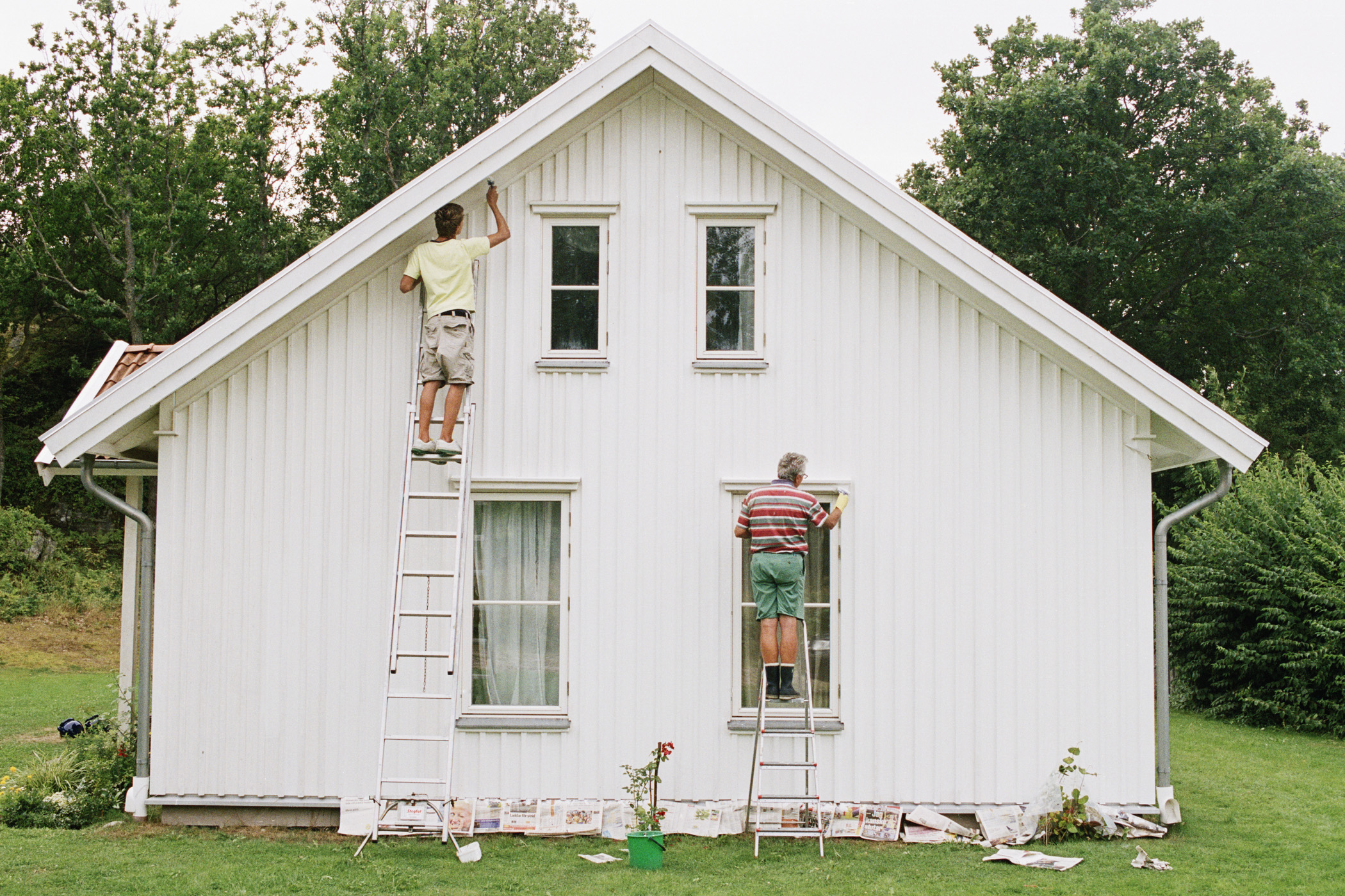 Residential and Commercial Roof Painting in Florida